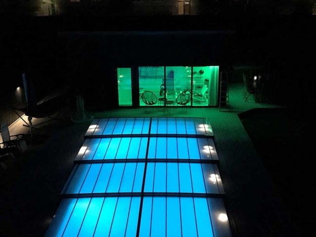 Svartbäcken villa pool